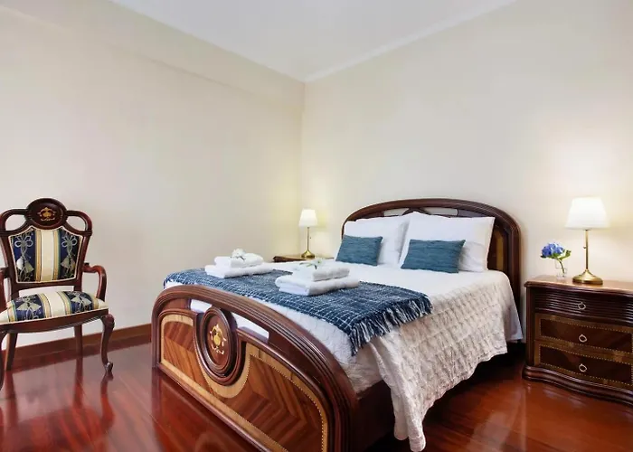 Central Living Funchal